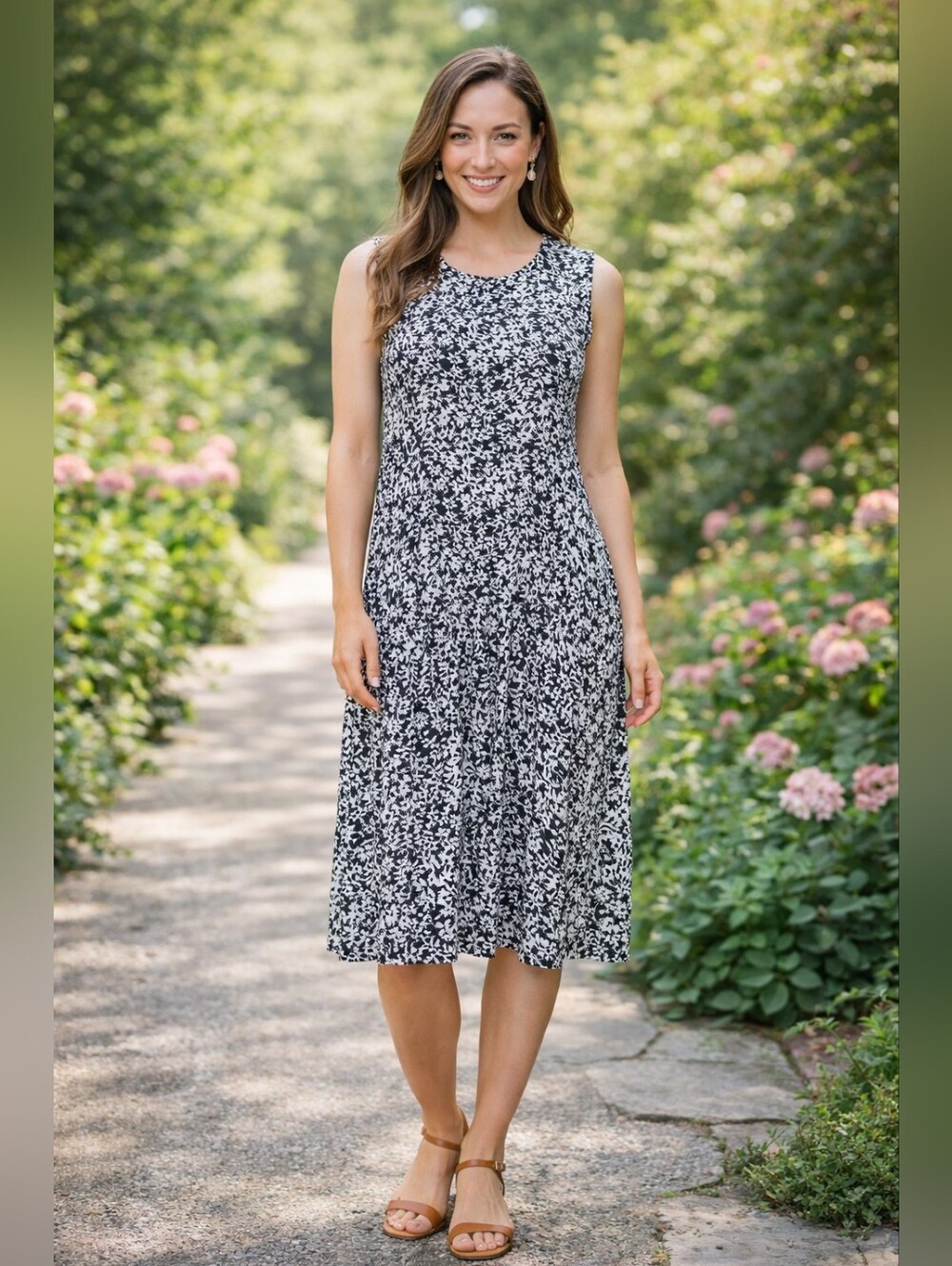 Sleeveless Black & White Floral Tiered Midi Dress. NWOT. XXP